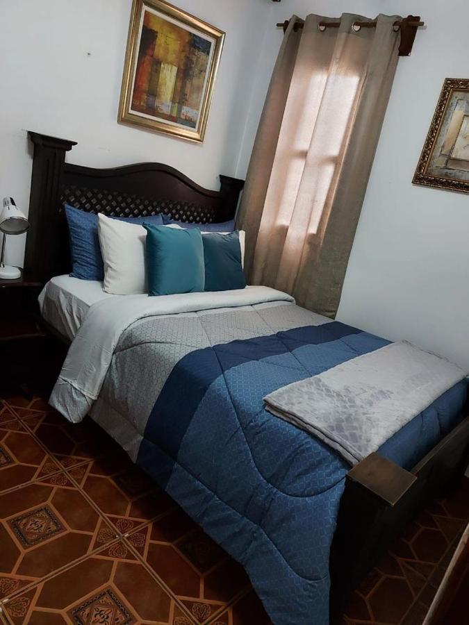 Villas Santa Ana-Ricardo Antigua Esterno foto