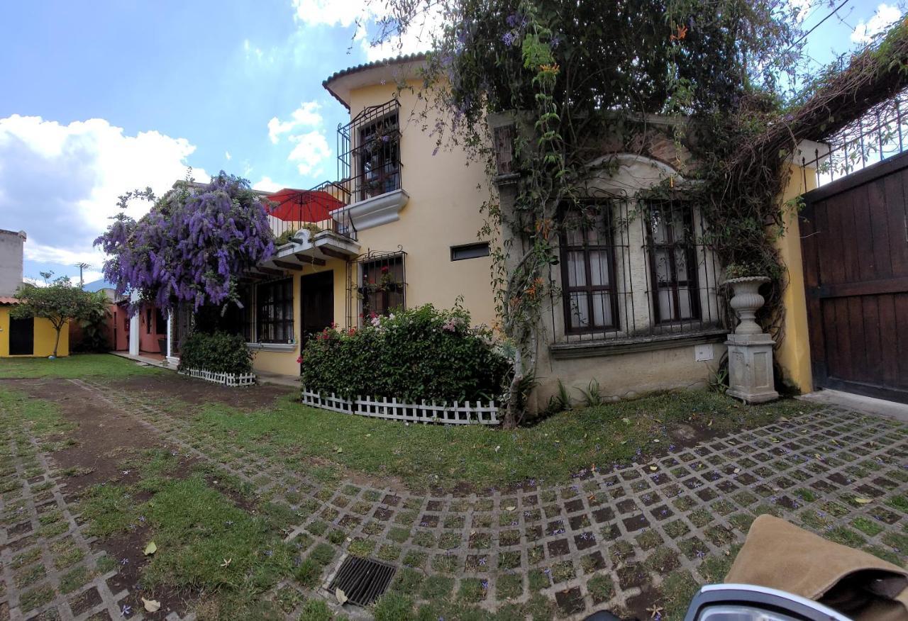 Villas Santa Ana-Ricardo Antigua Esterno foto