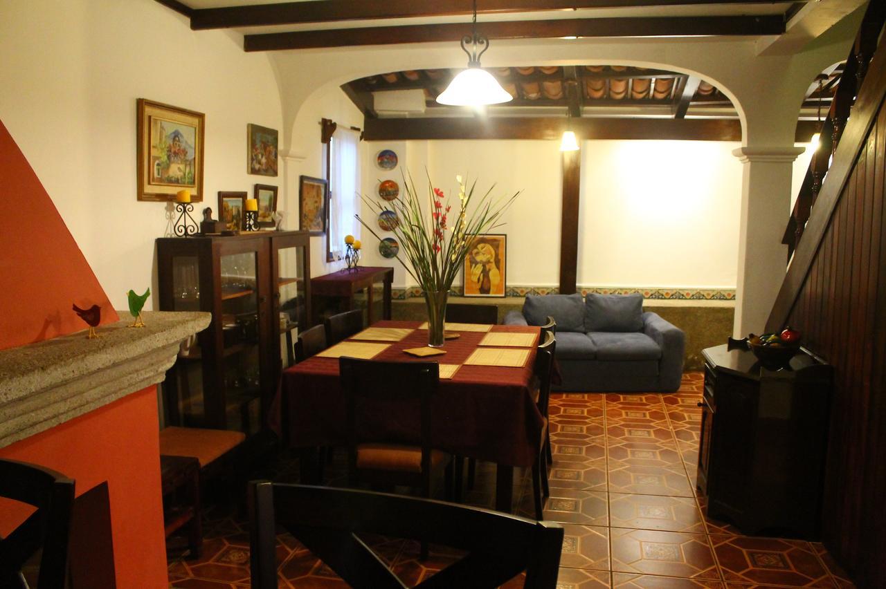Villas Santa Ana-Ricardo Antigua Esterno foto
