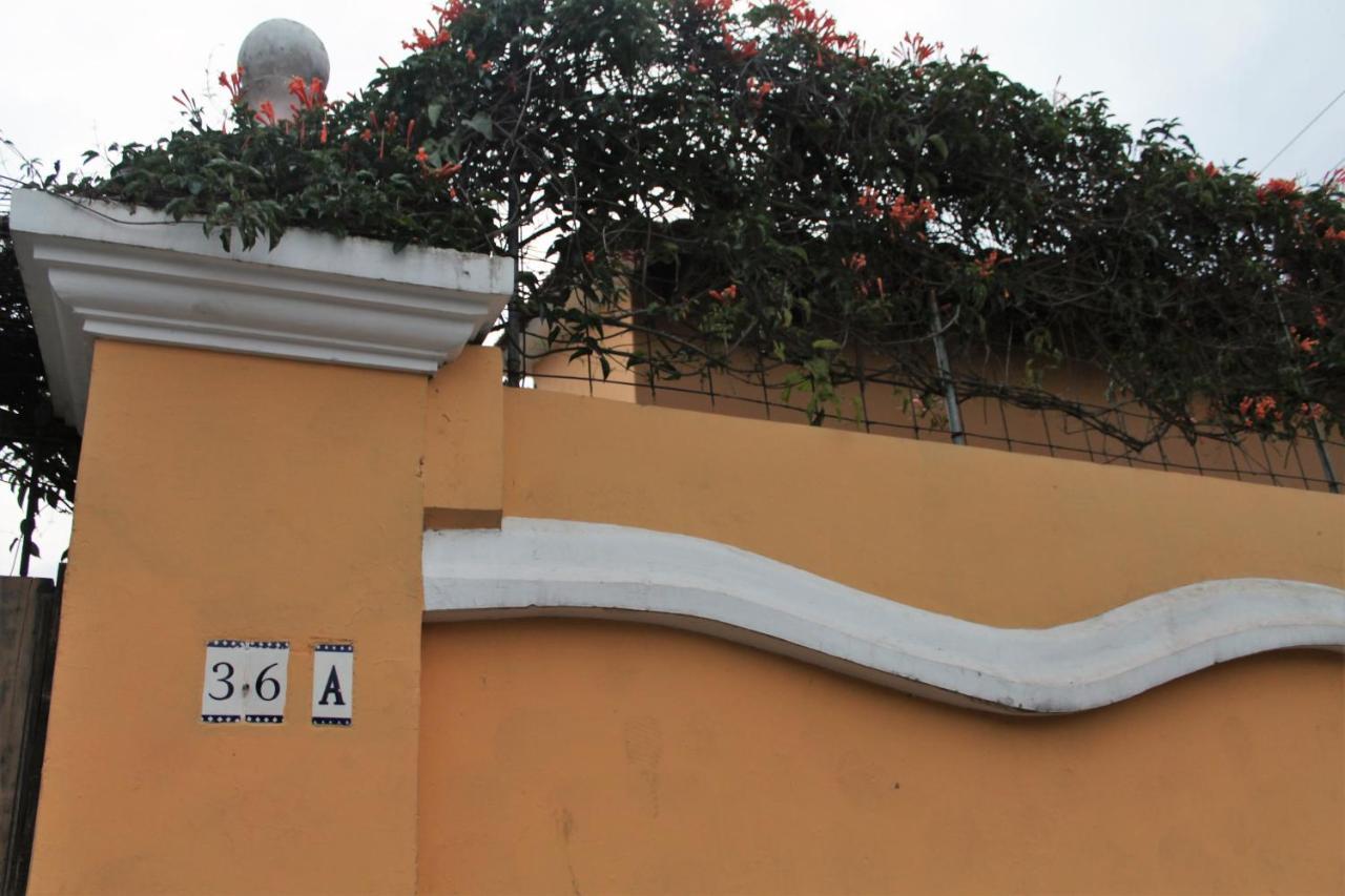 Villas Santa Ana-Ricardo Antigua Esterno foto